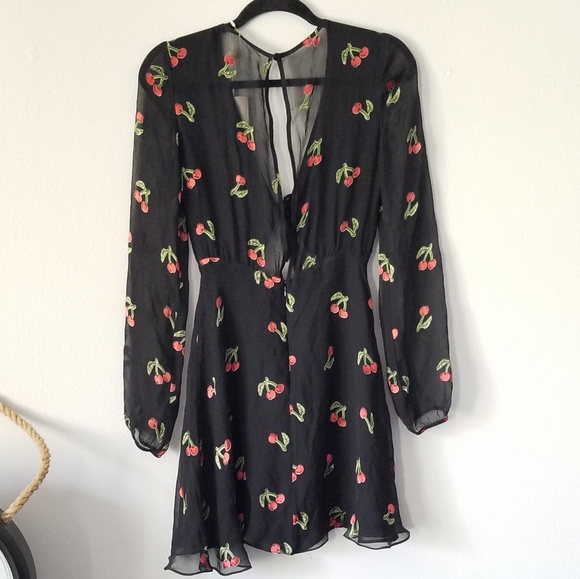 🍒NWT🍒 FL&L CHERRY PRINT DRESS - Picture 11 of 12